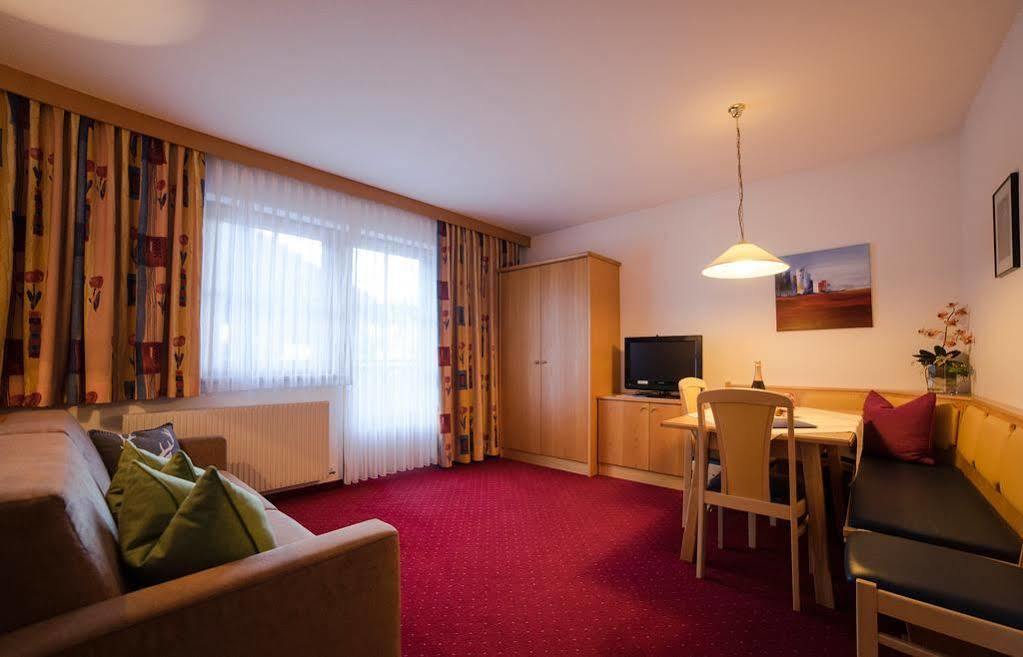 Alberts Bellevue Appartements Nauders Dış mekan fotoğraf